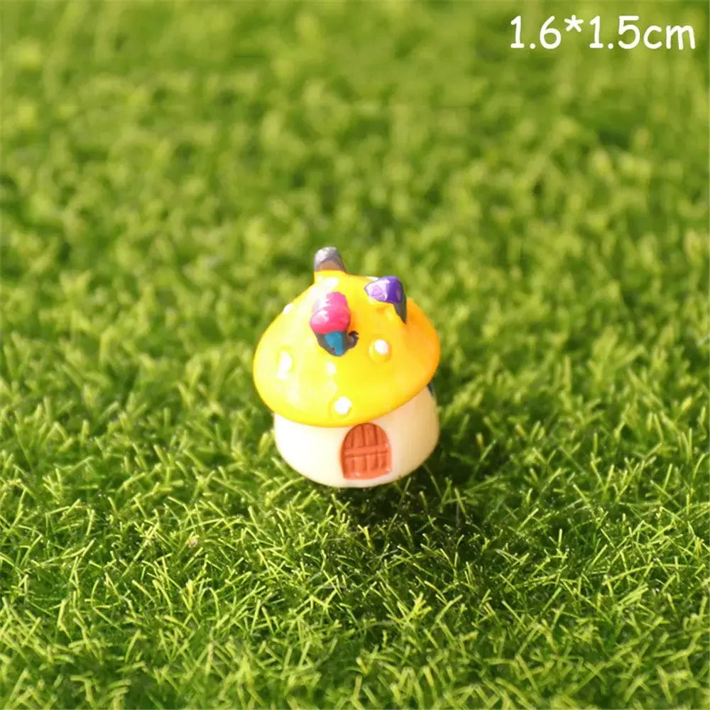 New Creative Mini Resin Garden Mushroom Figurines Flower Pinecone House Flower Bonsai Decoration Micro Landscape Ornaments